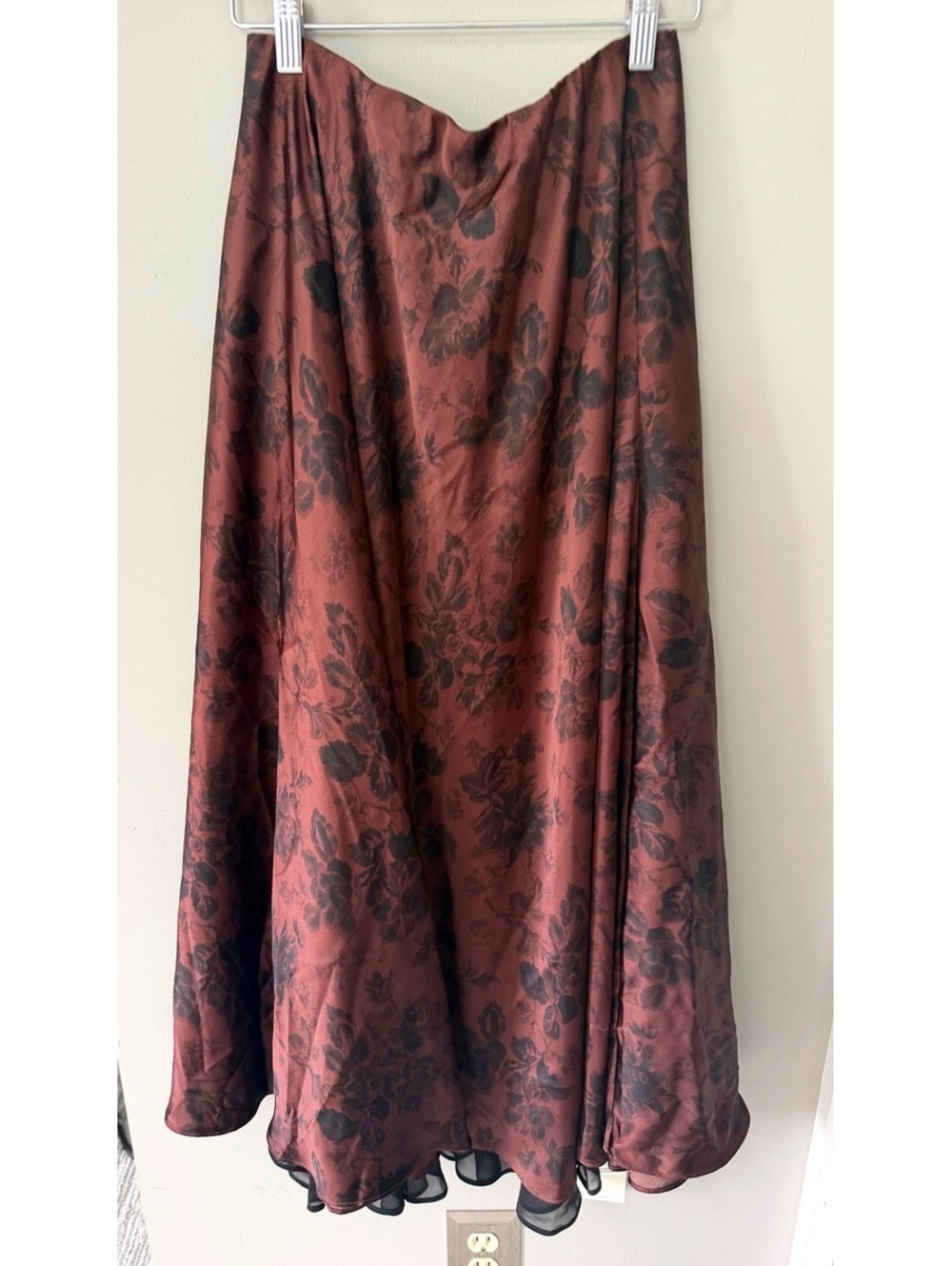 Abercrombie & Fitch Satin Midi Skirt